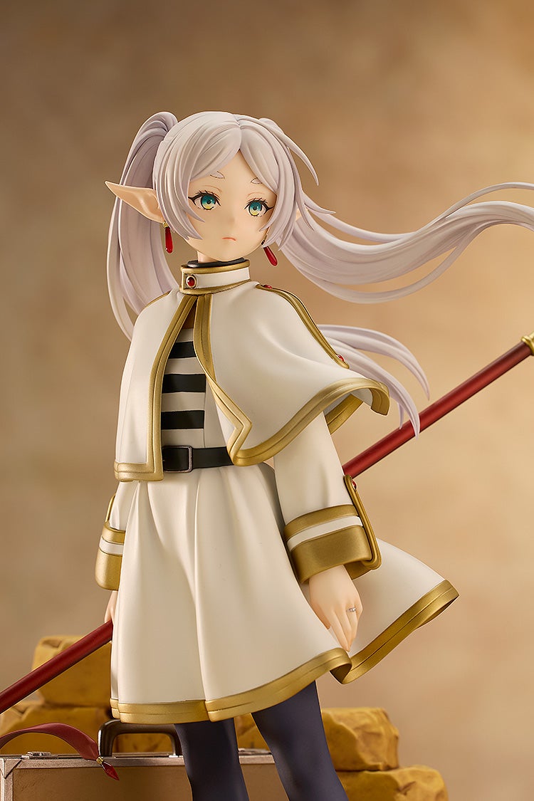 Manufacturer sample photograph of Frieren Magic of the Eventide Glow