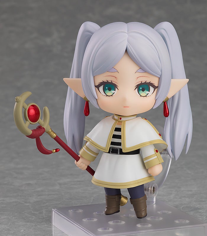 Manufacturer sample photograph of standard Nendoroid Frieren